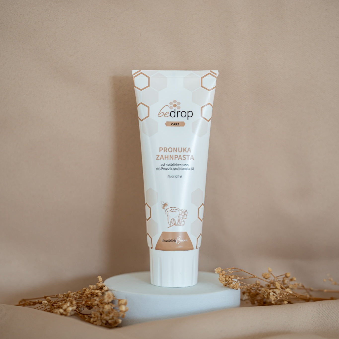 Estuche: 6x Pronuka pasta dentífrica / pasta dentífrica con propóleo y aceite de manuka, sin flúor y natural - 75ml