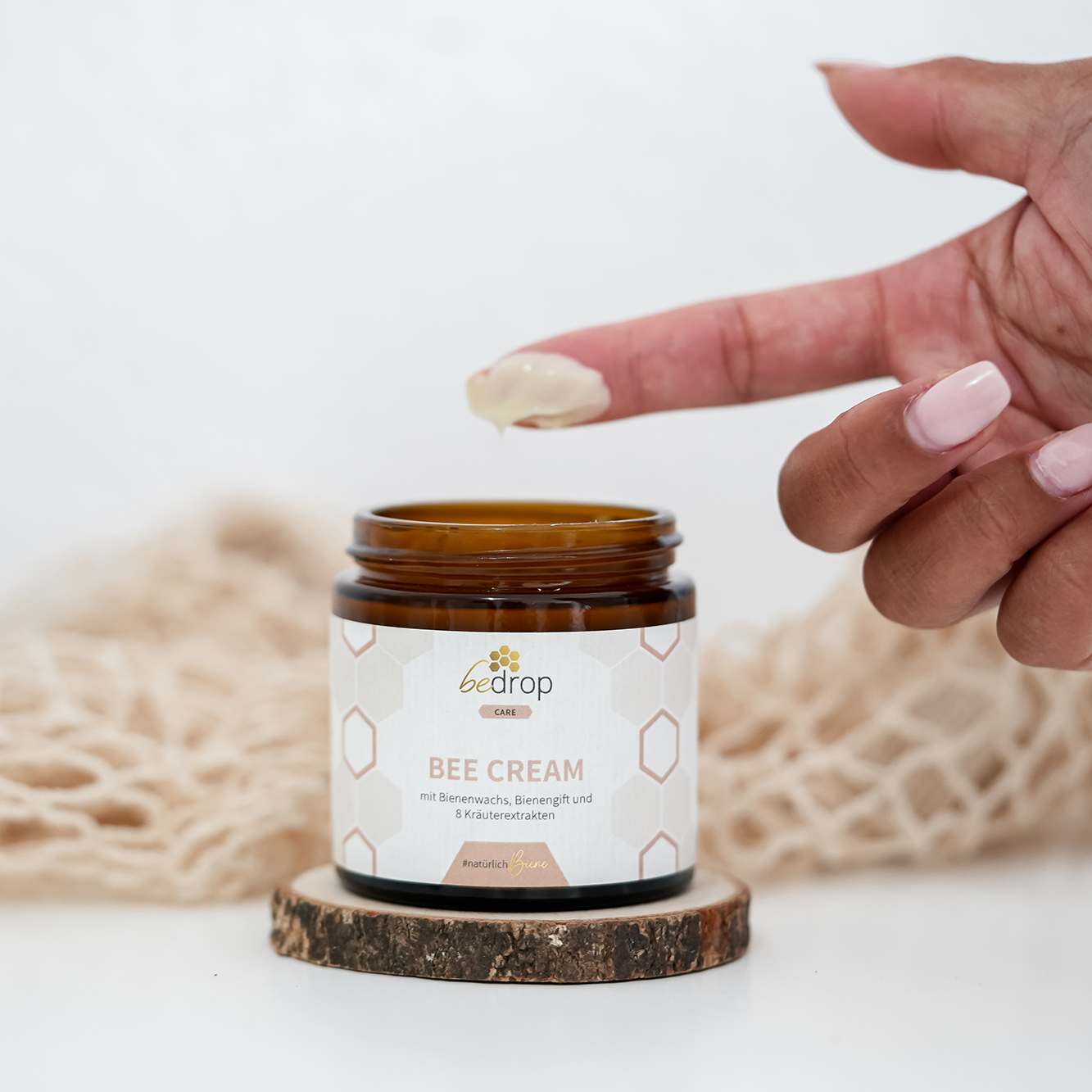 Set Bienestar (grande)| Crema de abeja (pomada de veneno de abeja) + cápsulas de jalea real + BeeBalm